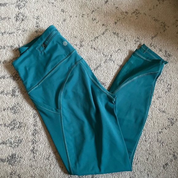 Athleta Lightning Stash Pocket tight. Size Petite Small. - Picture 3 of 11